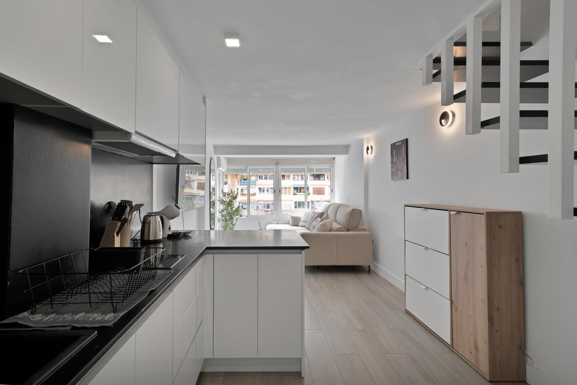 Modern And Stylish Duplex In Downtown - Palmeras Iii 114 *