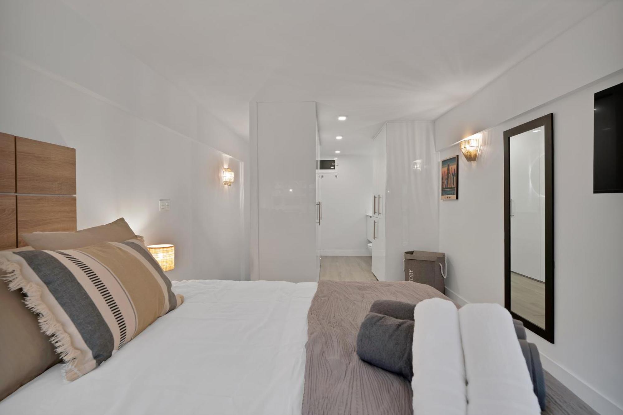 Modern And Stylish Duplex In Downtown - Palmeras Iii 114 Marbella